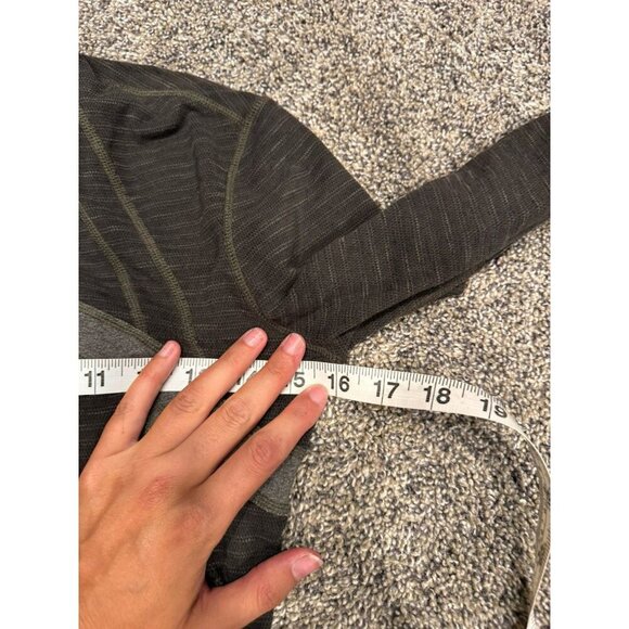 Lululemon Define Jacket *Pique Deep Camo Pique / Heathered Wren Size 4 - Picture 5 of 5